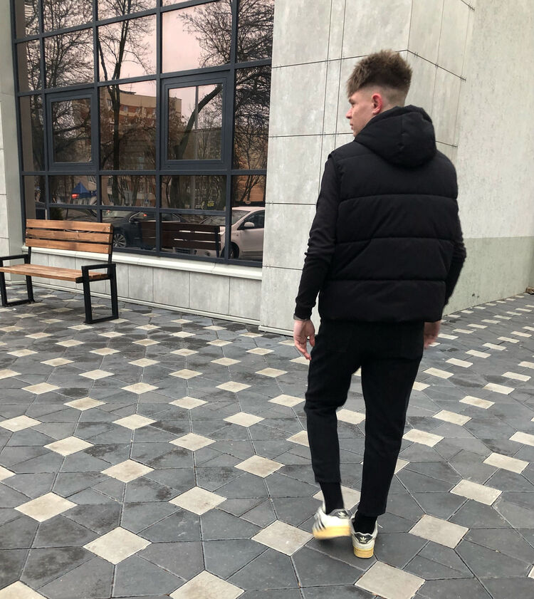  ,   , 24 ,   ,   
