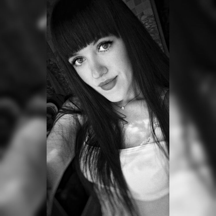  53380533  Ksenia, 25 ,    