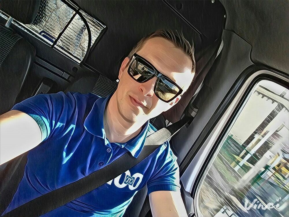  8529213  Vanja, 39 ,    