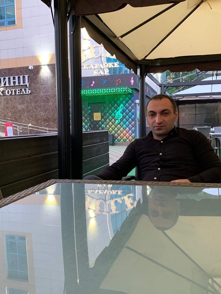 ���� 31105103 ������� Garik, 35 ���, ���� ���������� � ������