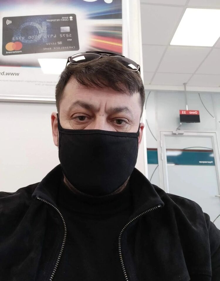  -,   , 44 ,   ,   