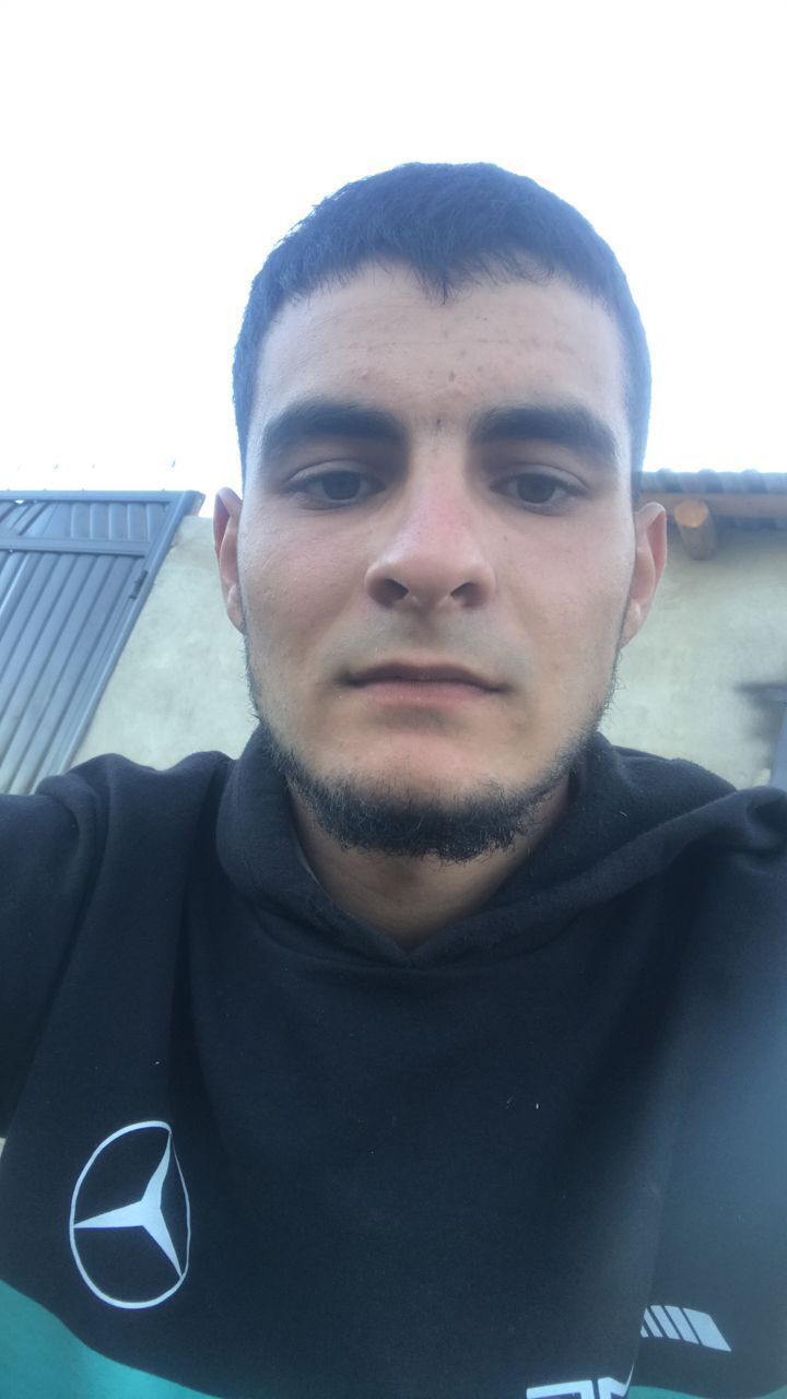  ,   Chakalov, 21 ,   ,   
