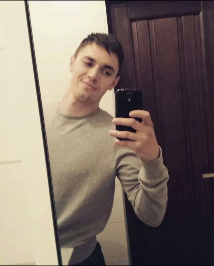  29478163  Vovchik, 32 ,    