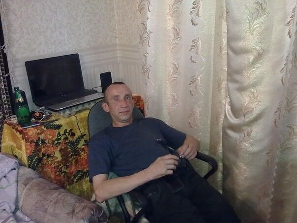  9007573  Serg, 47 ,    