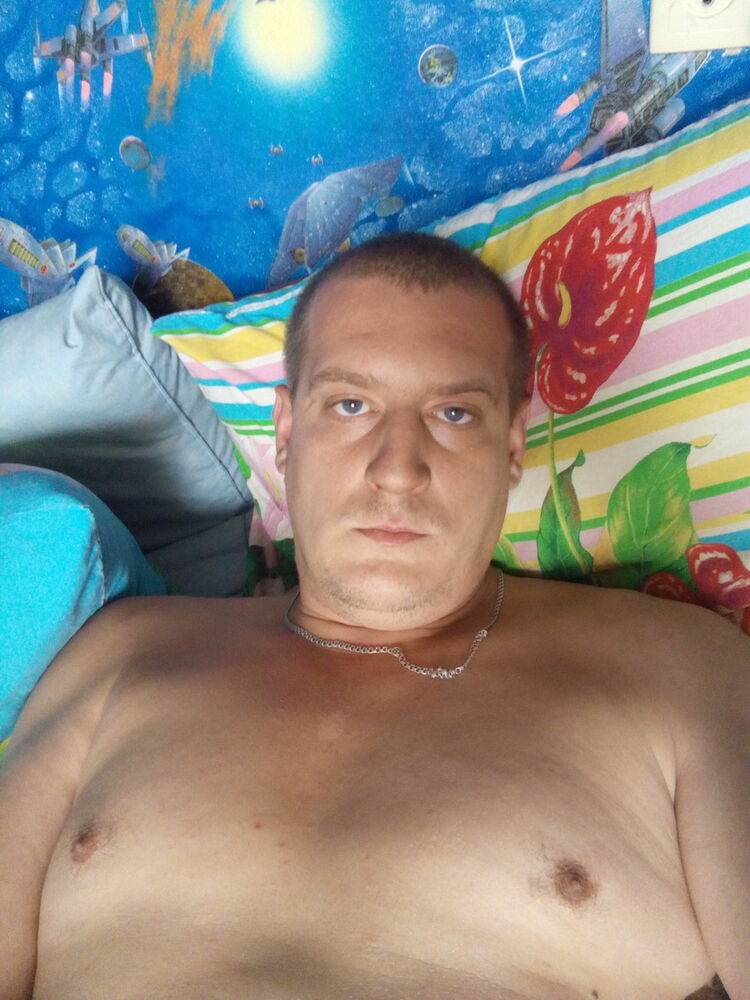  8089023  , 36 ,    