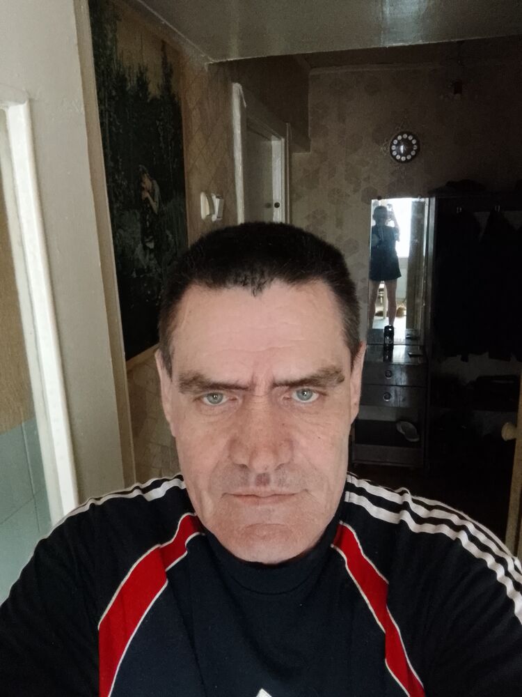  48961563  , 54 ,    