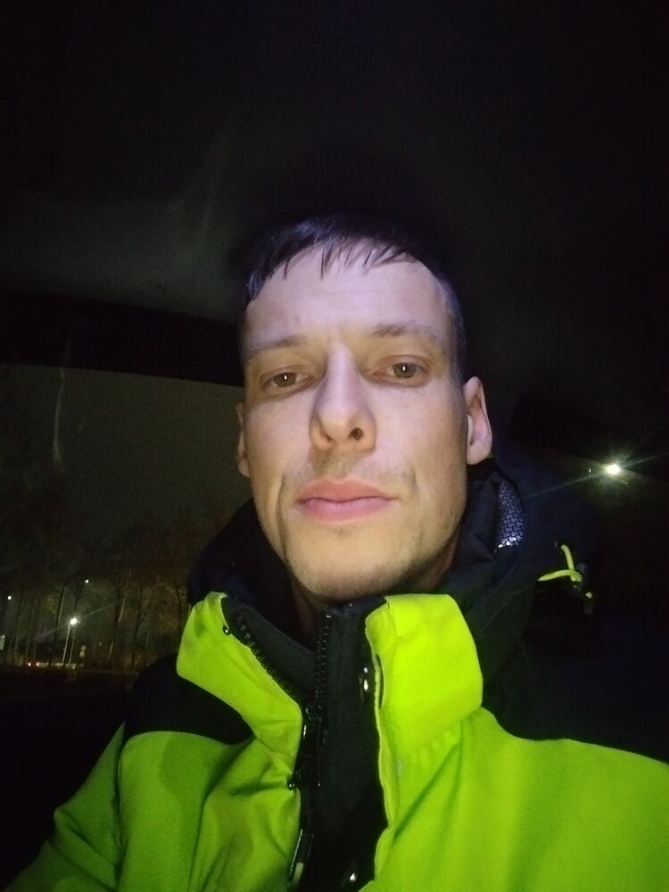  47761703  , 34 ,    