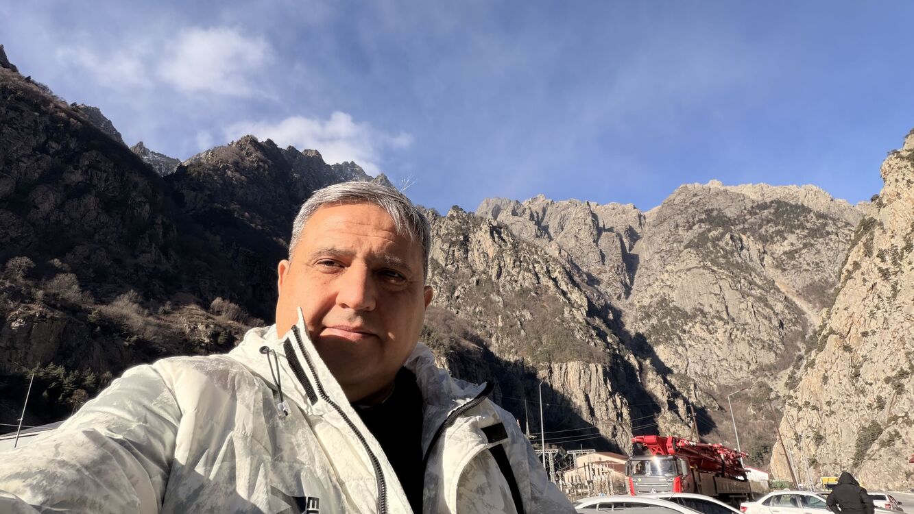 ���������� �������, ���� ������� Avaz, 49 ���, ������������ ��� ����� � ���������, c�������� ���������