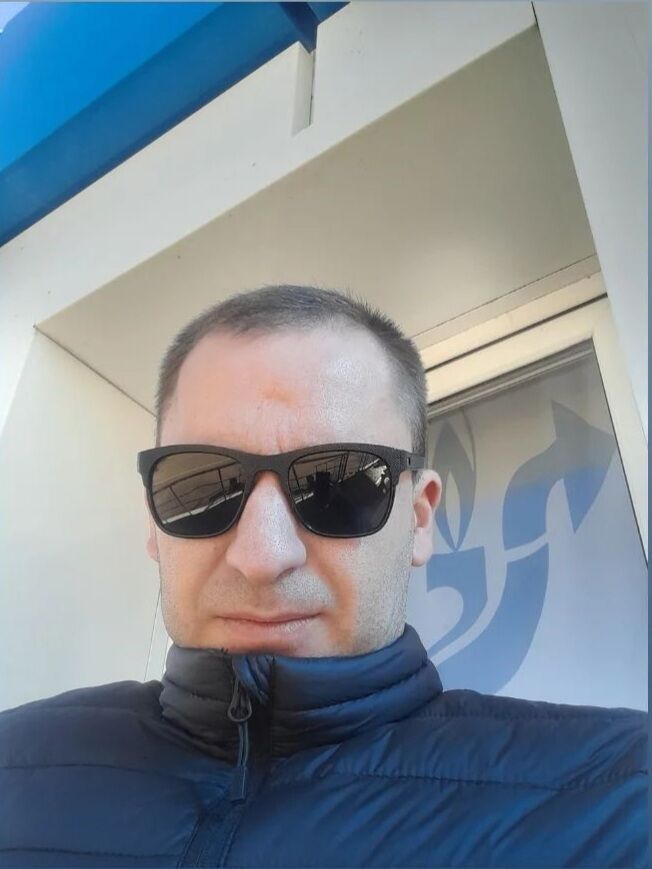  34362923  Anton, 35 ,    --