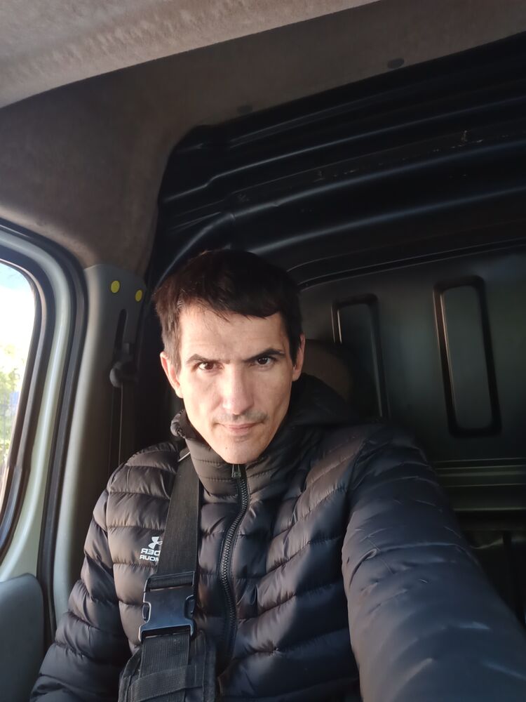  44852793  , 42 ,    