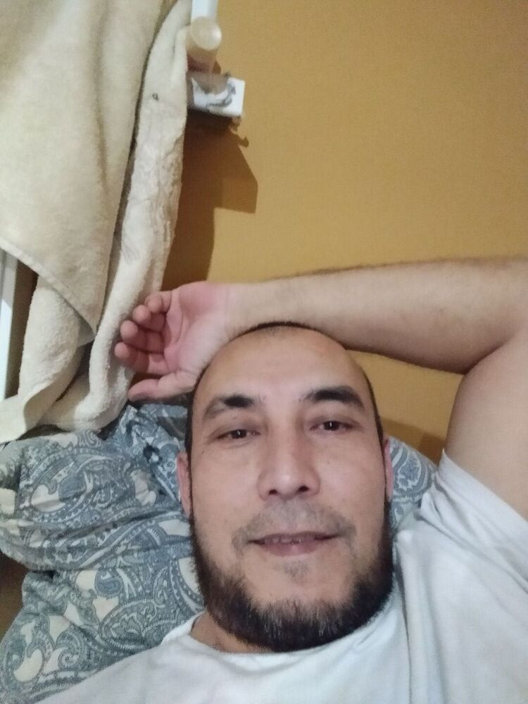  25403533  Jamal, 53 ,    