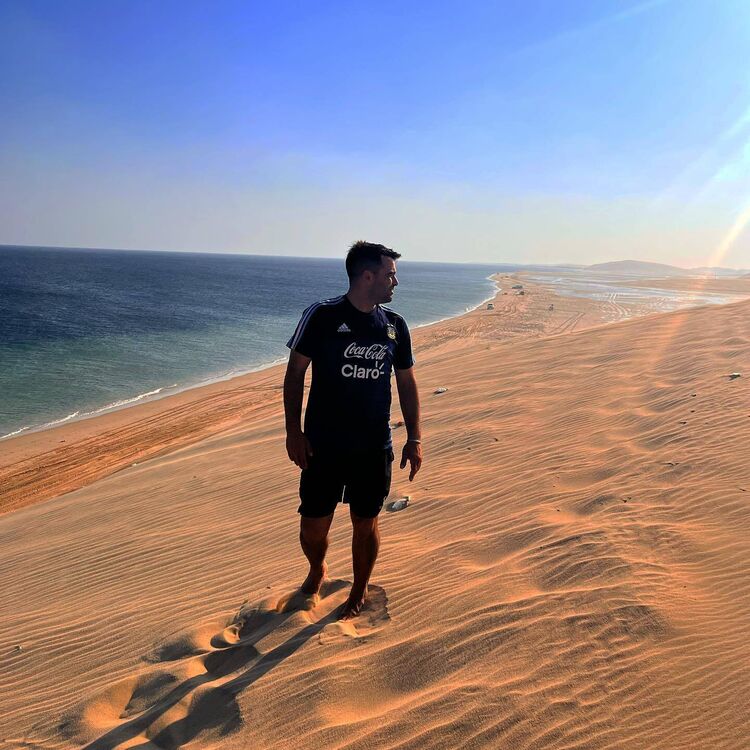  ,   Alex, 39 ,   c 