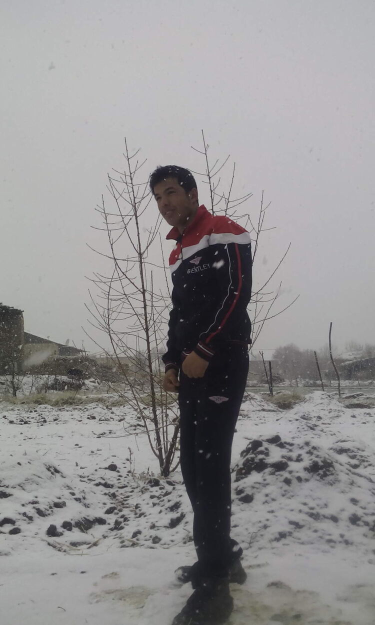  23115033  Temurbek, 33 ,    