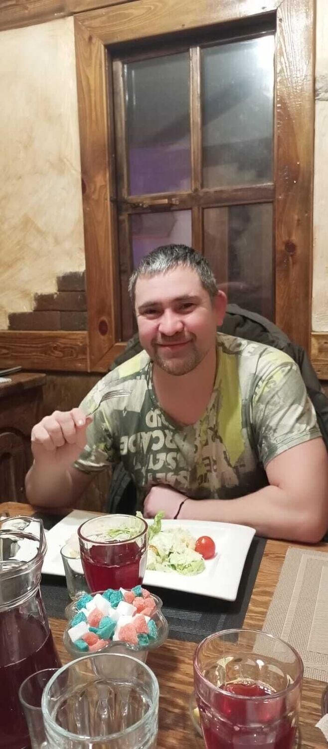  33979533  , 38 ,    