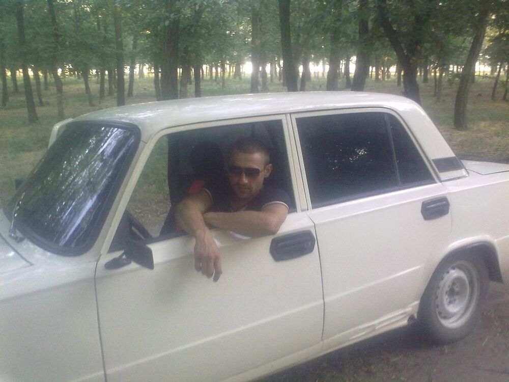  16611433  Vladimir, 35 ,    