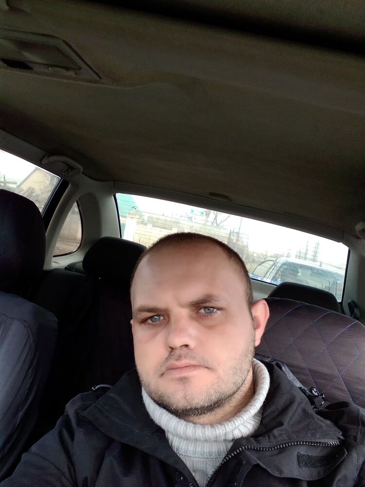  22691603  Albert, 34 ,    