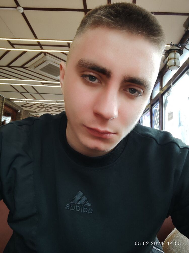  46477883  , 22 ,    