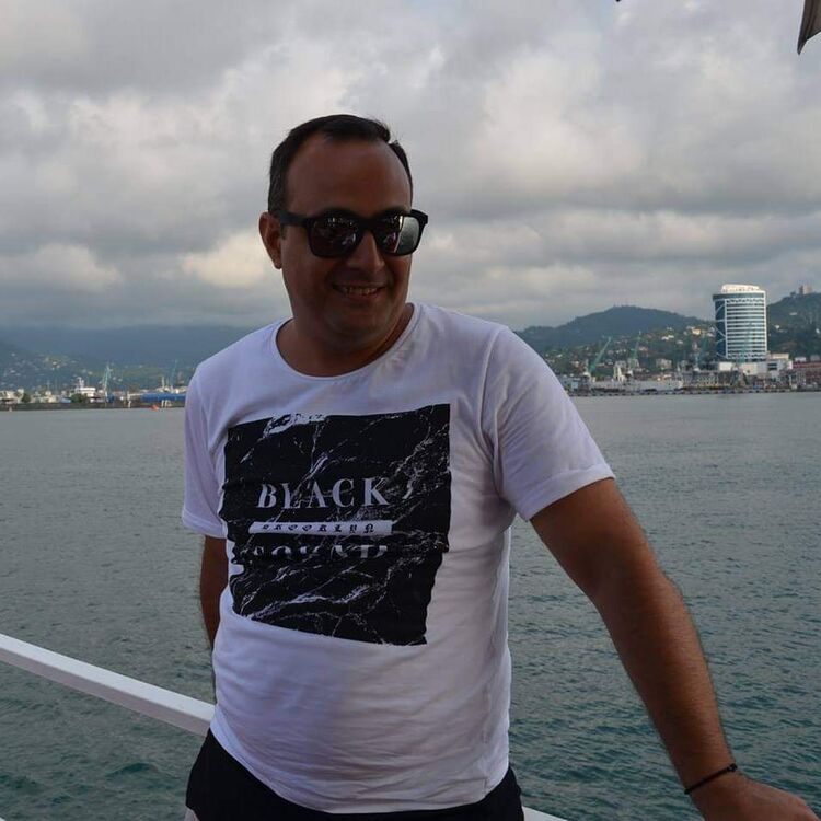 ���� 34452793 ������� Ash, 42 ����, ���� ���������� � �������