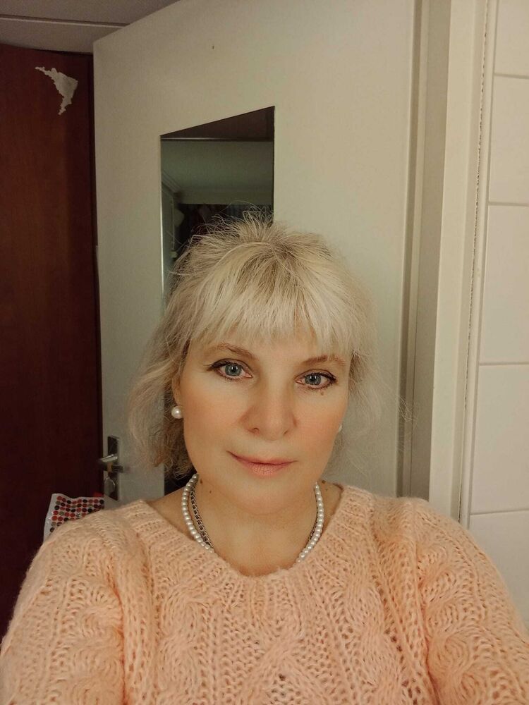  Onnen,   Natali, 57 ,   ,   