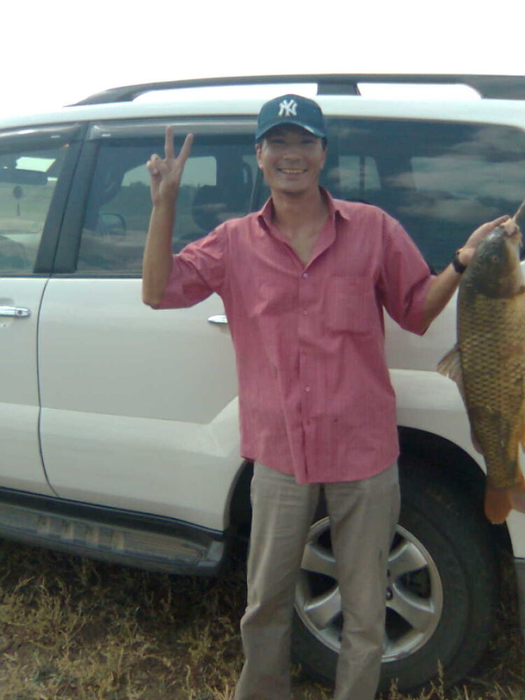  5876083  Rustem, 49 ,    