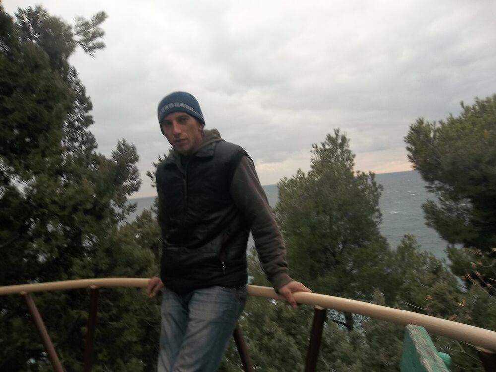  ,   Den, 43 ,   ,   , c 
