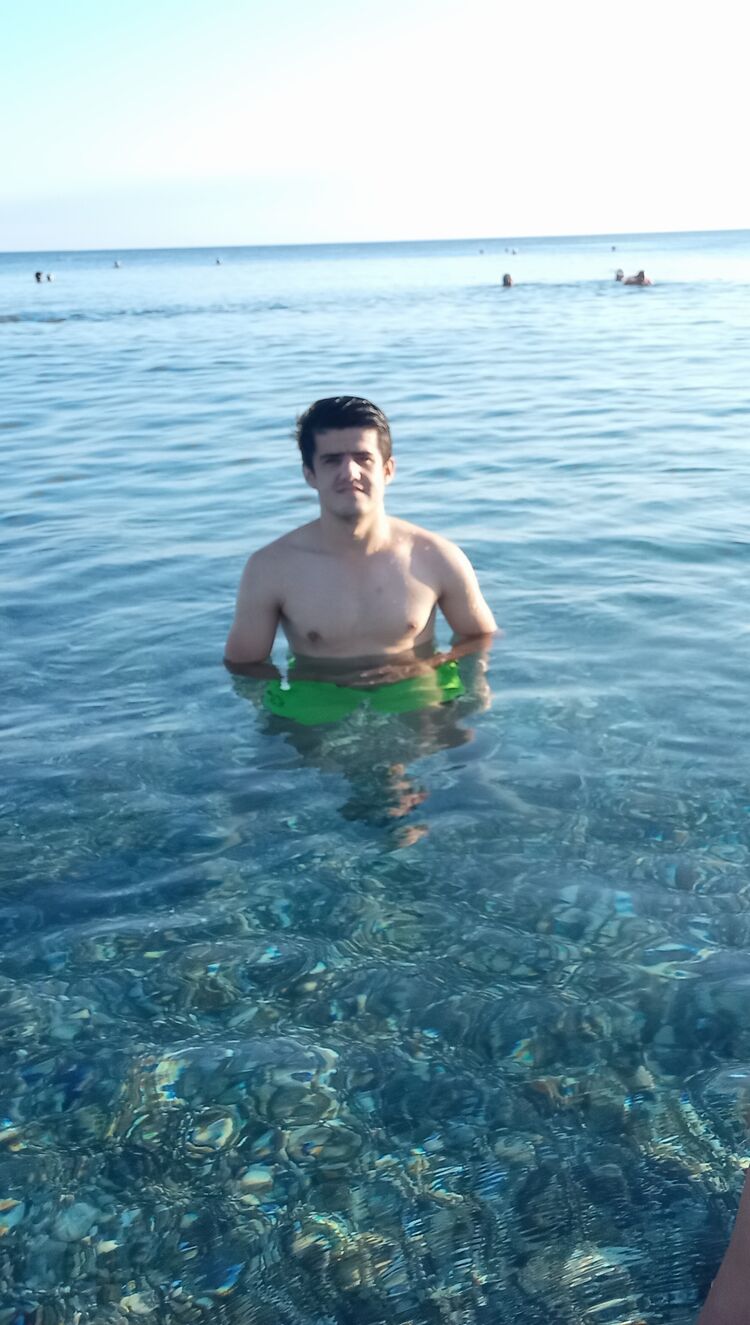  ,   Shohruh, 29 ,     , c 