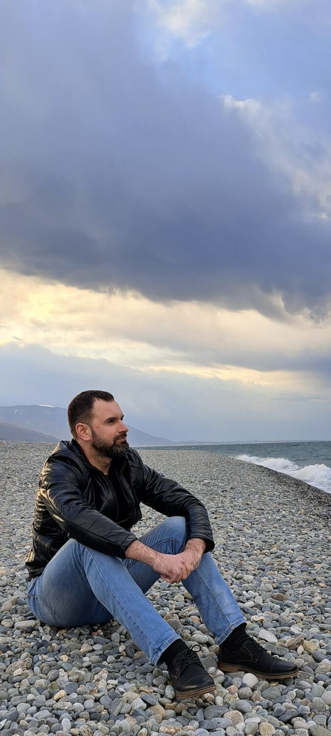  ,   Vladimir, 39 ,   ,   