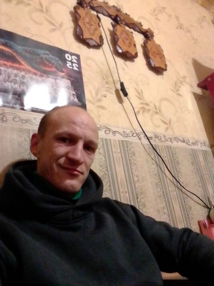  -,   , 32 ,   ,   