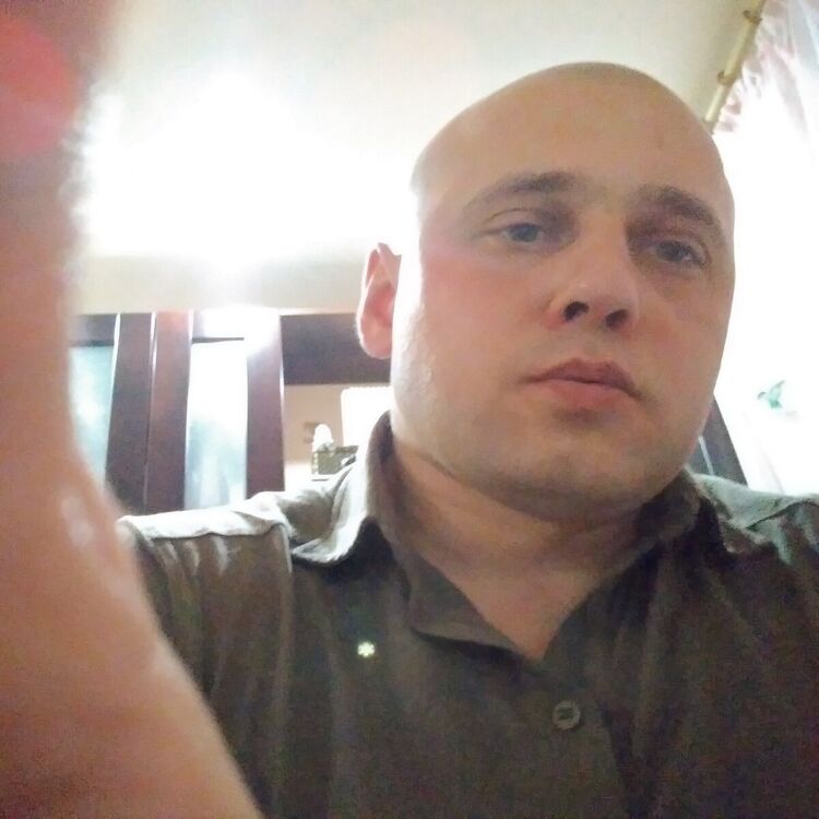  21535883  , 39 ,    