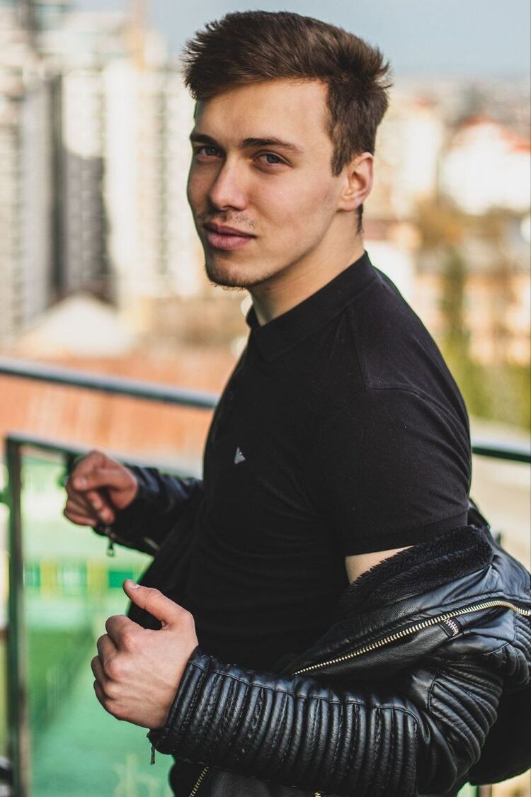 ���� 37177773 ����� ����, 25 ���, ���� ���������� � ������