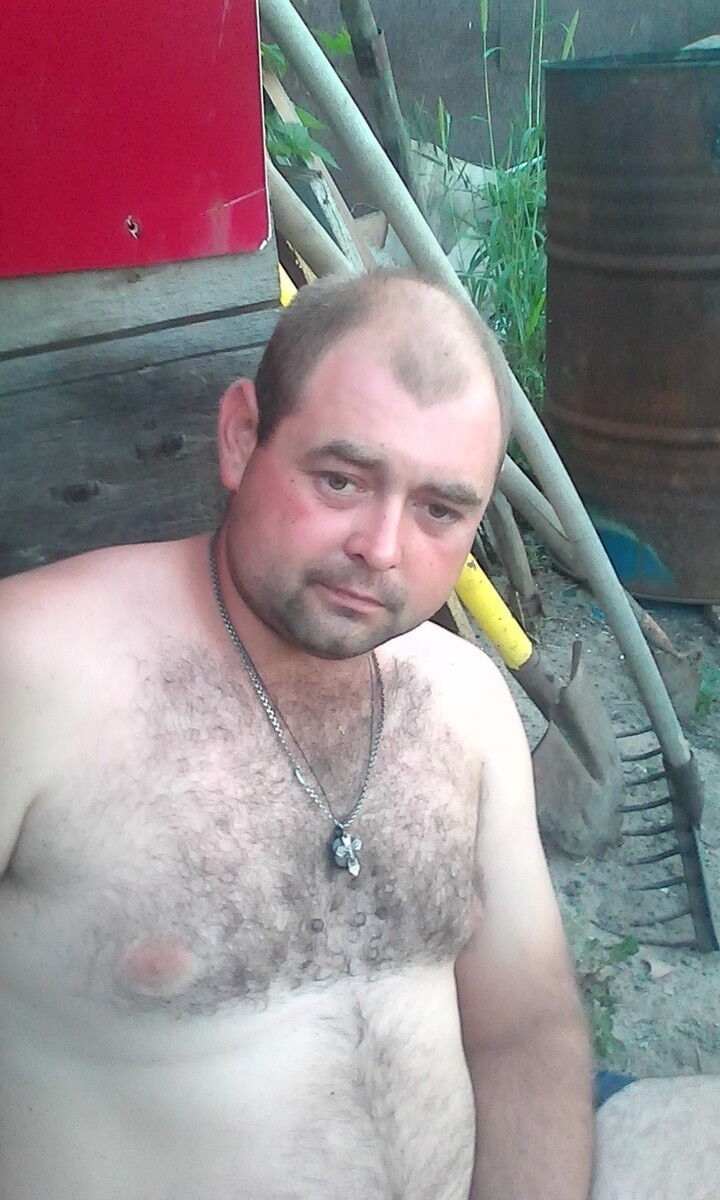  7871593  , 42 ,    