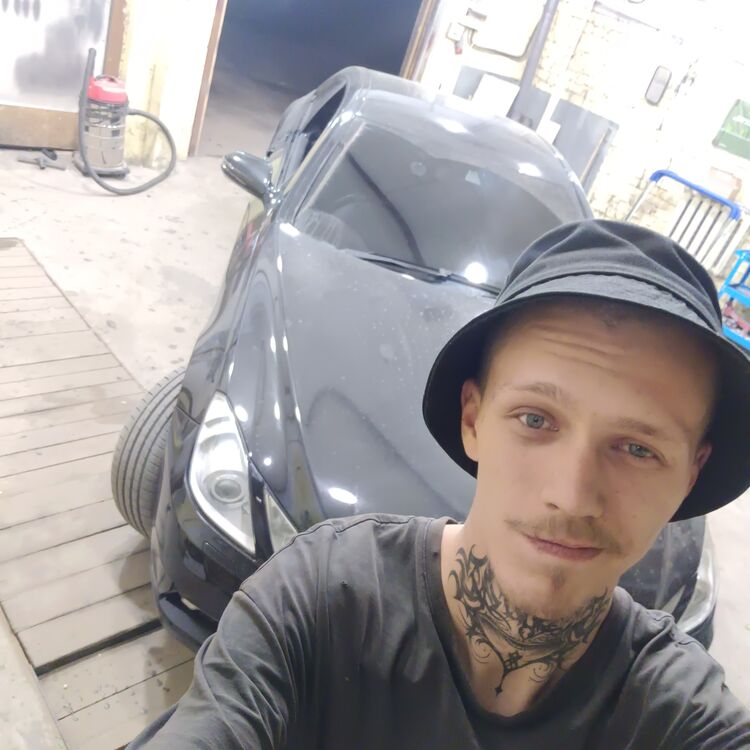  46314853  , 27 ,    