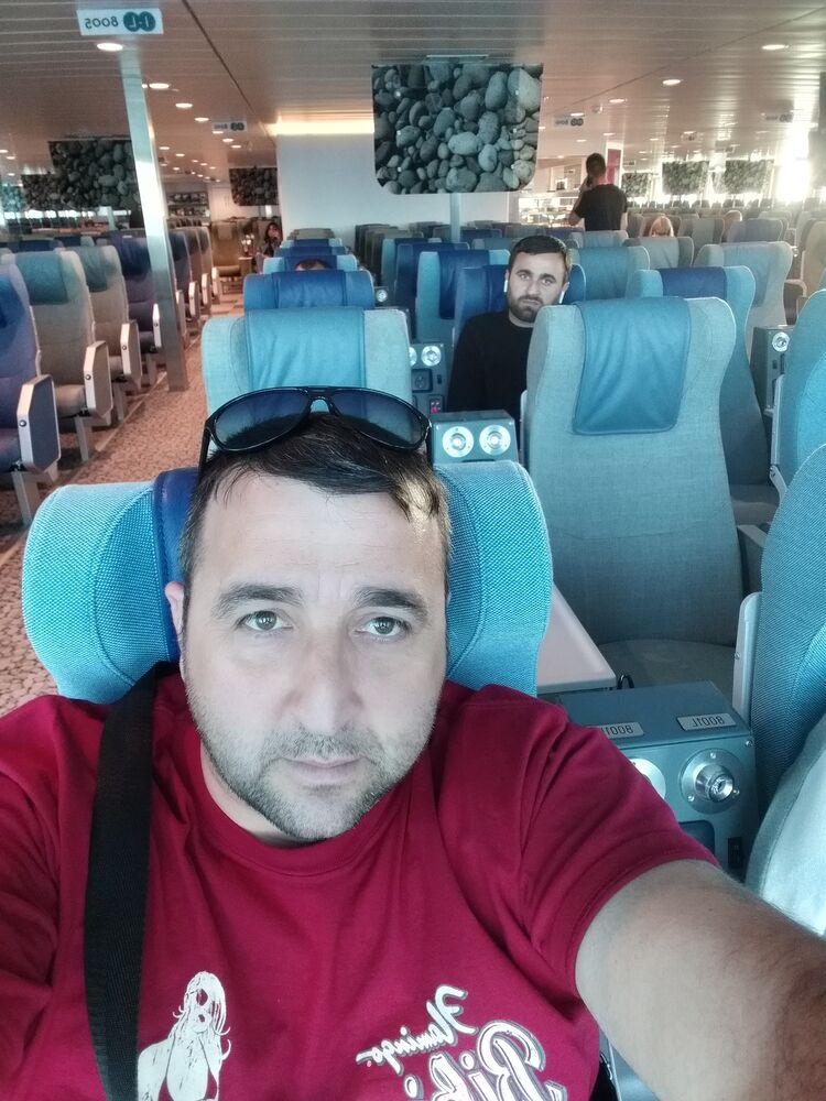  23301203  Rati, 43 ,    