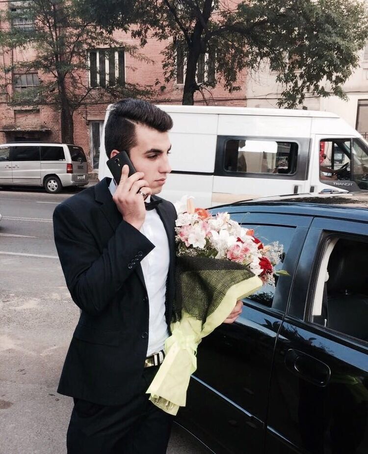  ,   Arman, 30 ,   ,   , c 