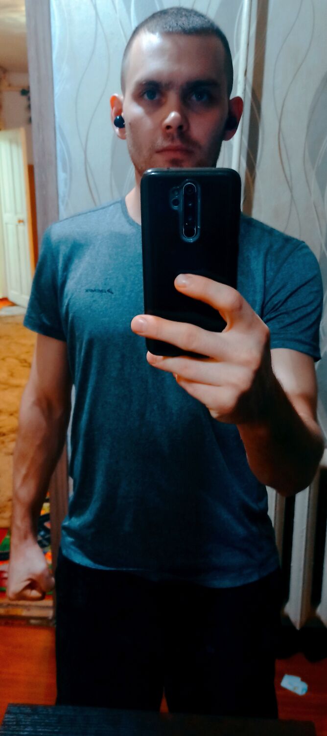  46976673  , 28 ,    