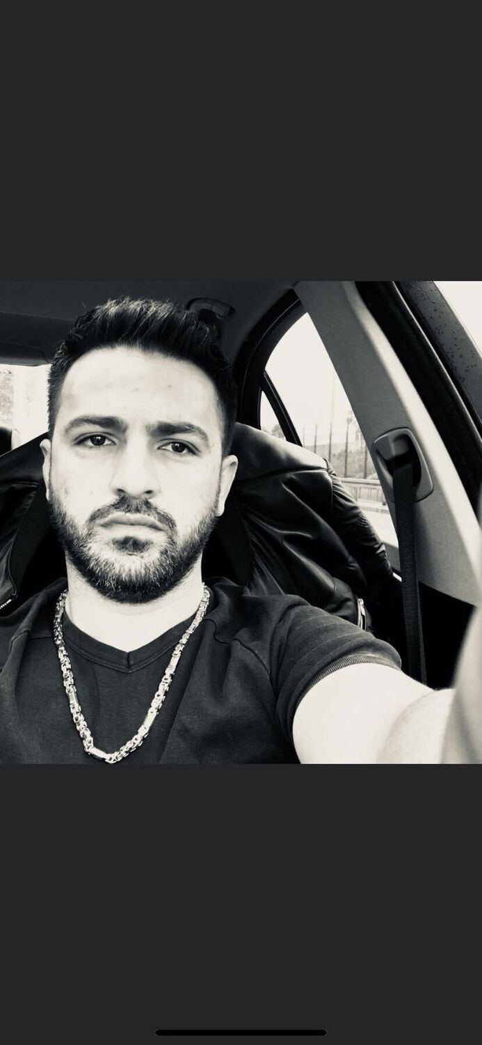  ,   Ali, 39 ,   ,   