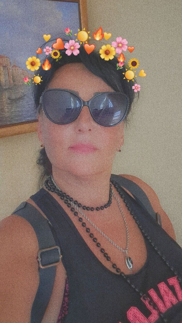  45053093  , 52 ,    