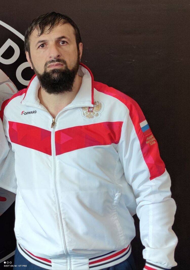  22823983  Zaur_grozni, 39 ,    