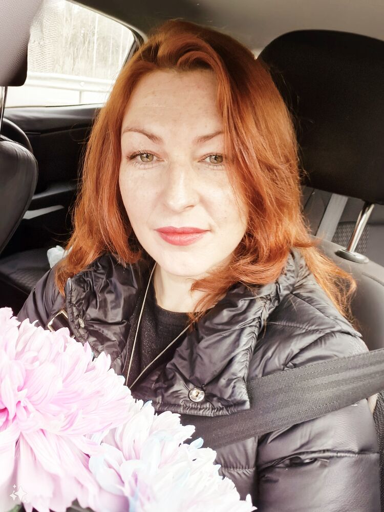  43474843  Anastasia, 40 ,    