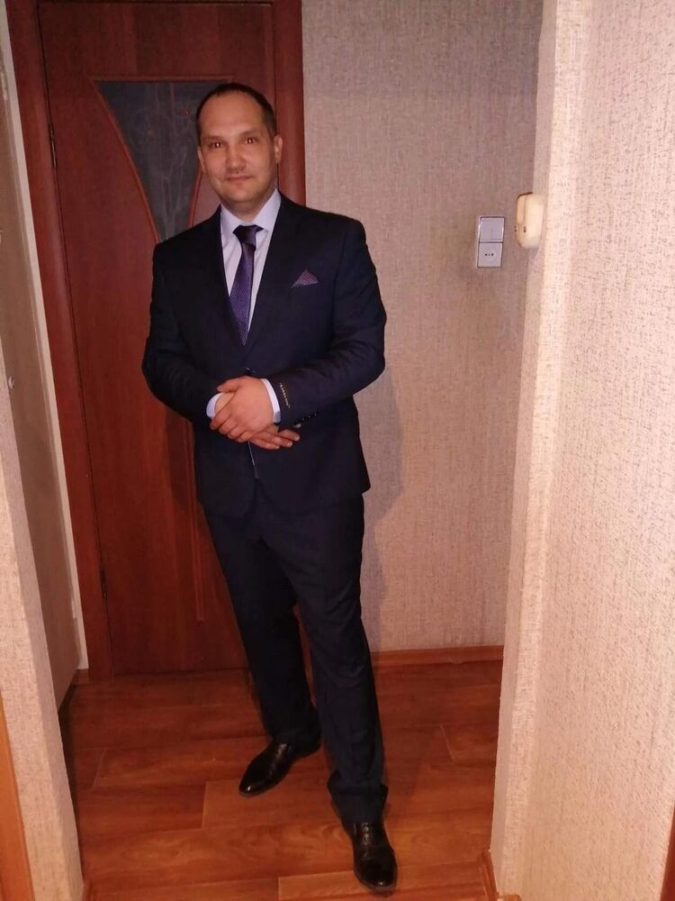  ,   Stanislav, 43 ,   c , 