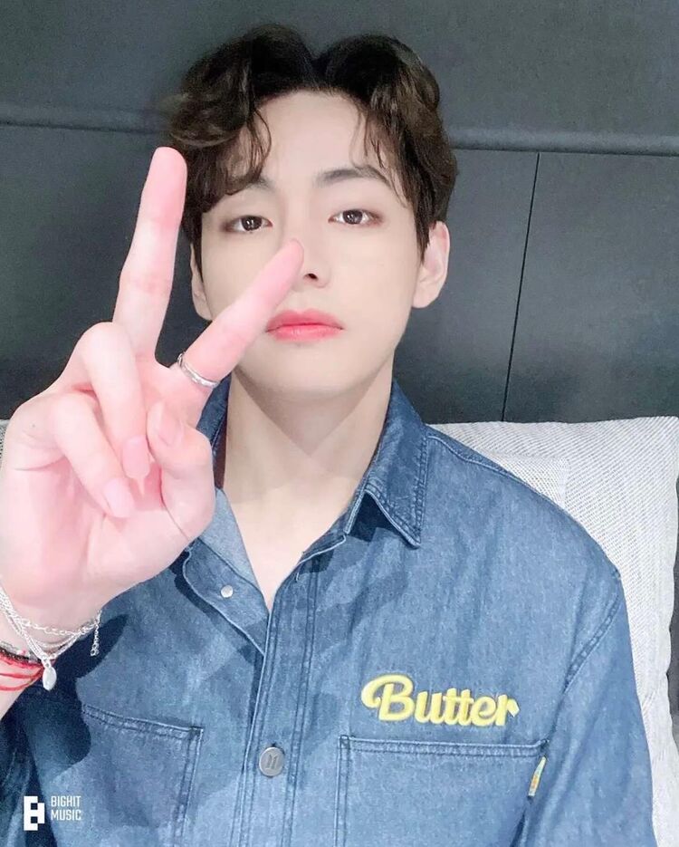 ���� 24549713 ������� Bts V, 30 ���, ���� ���������� � ������