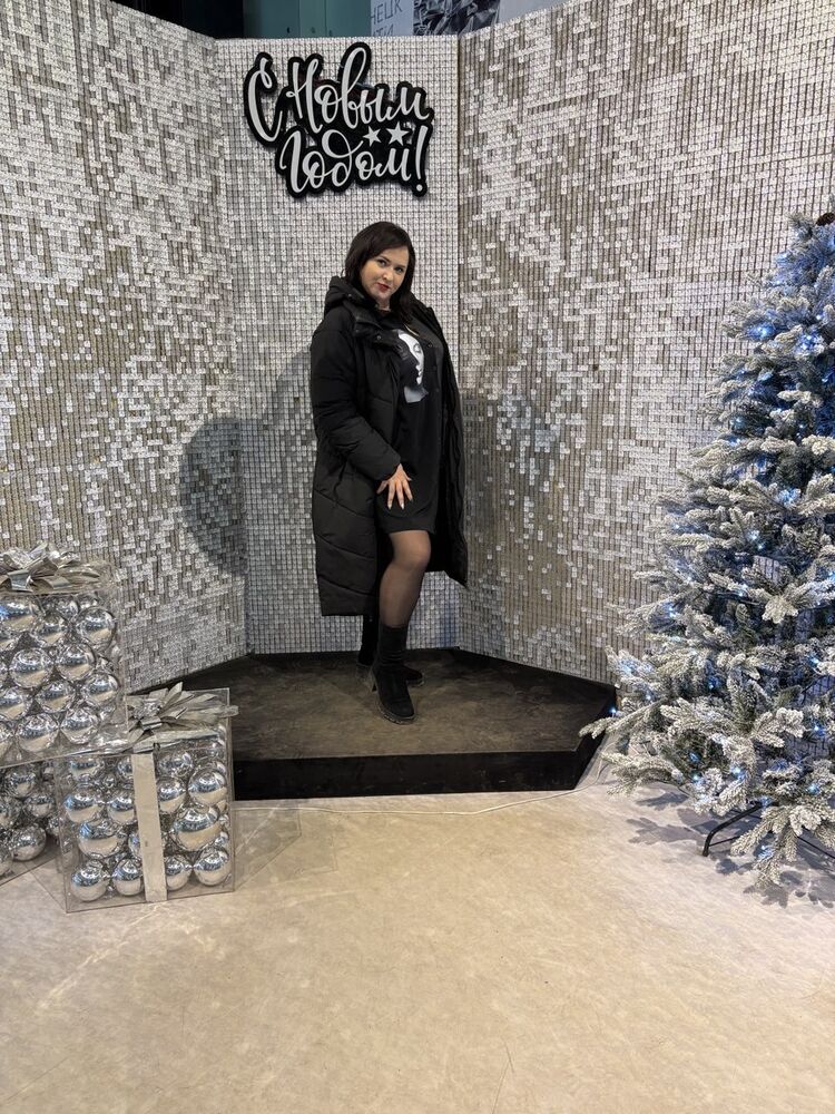  ,   Marina, 33 ,   ,   , c , 