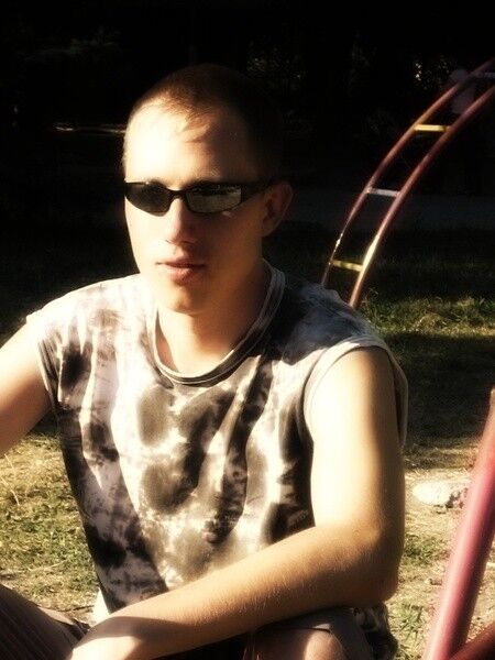  ,   Konstantin, 42 ,   