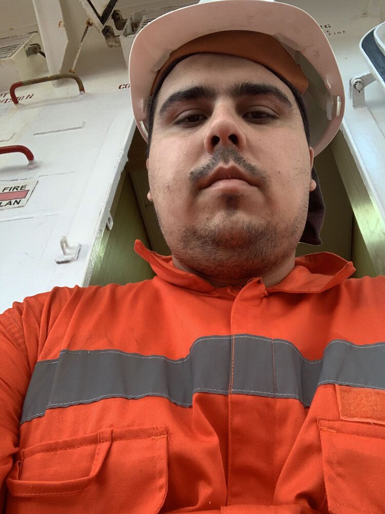  33032763  , 30 ,    