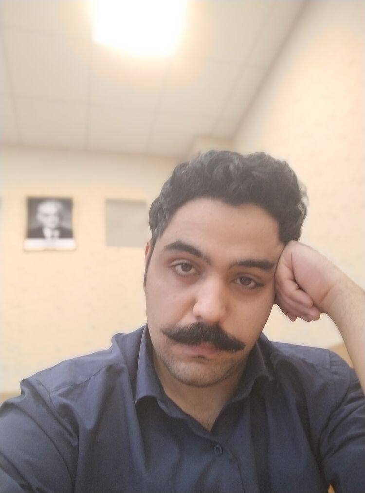  43948793  Ali, 26 ,    -