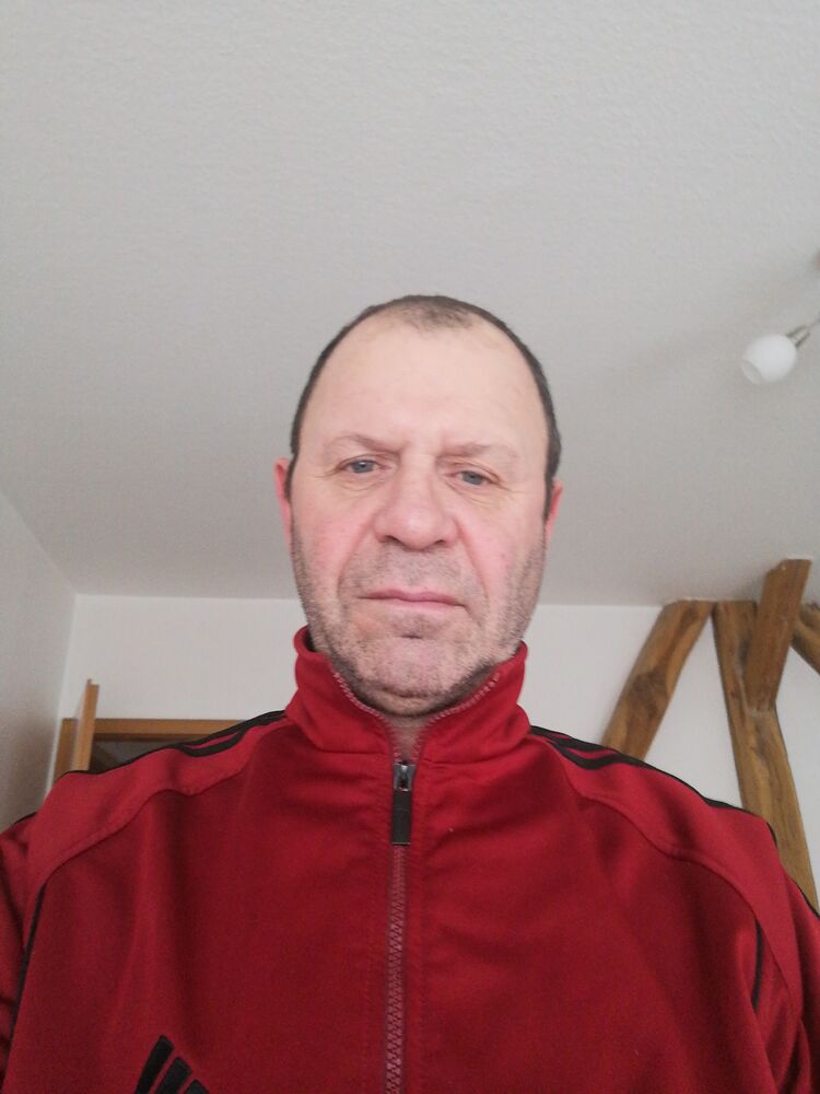  Espelkamp,   ϸ, 57 ,   ,   