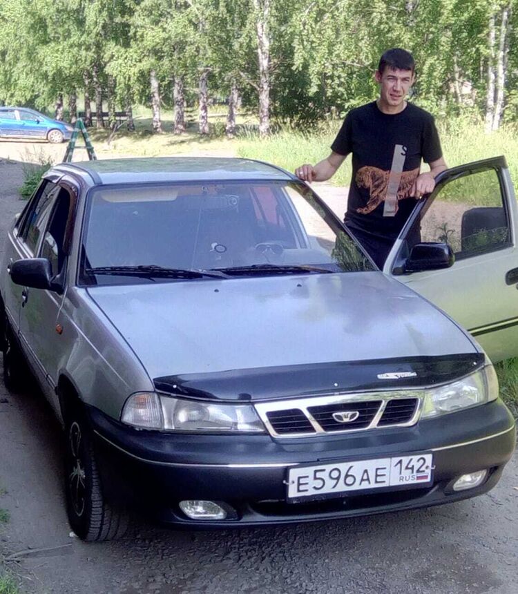  32087803  , 42 ,    
