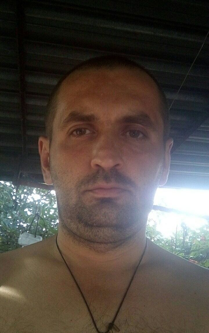 36461873  , 39 ,    