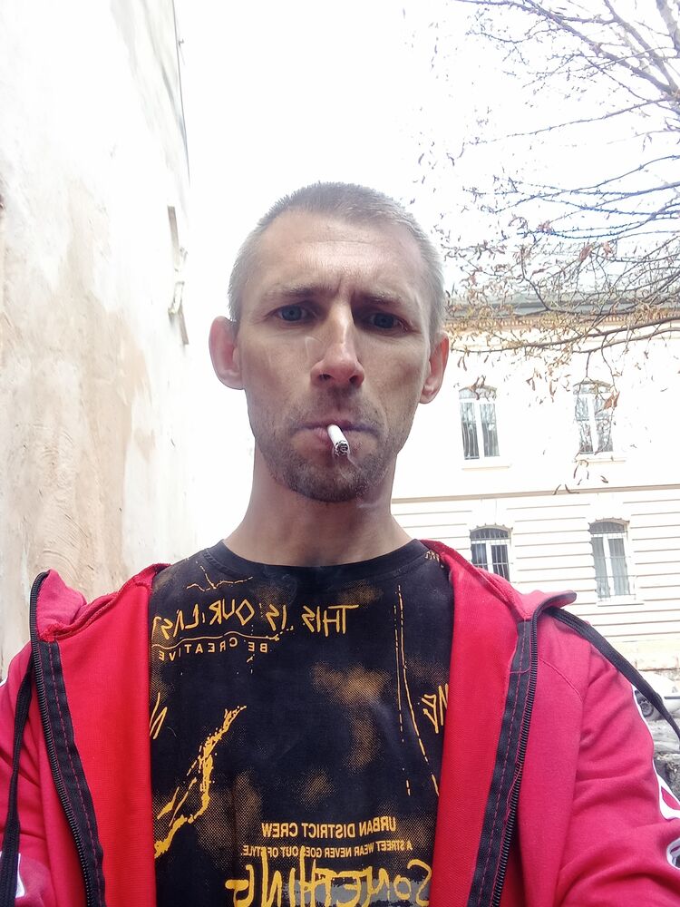 46716783  , 40 ,    
