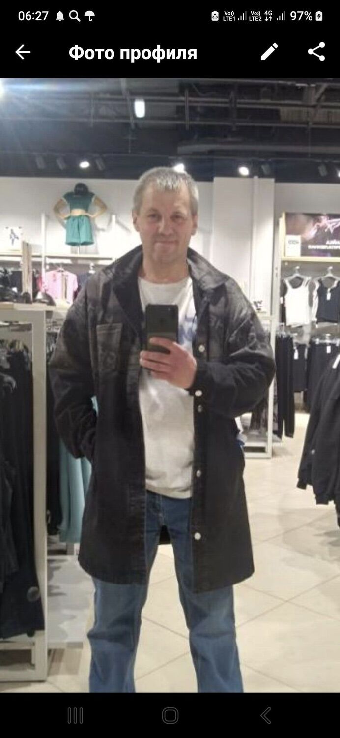  ,   ALEKSANDER, 48 ,   , 